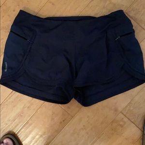 X-Large Hylete shorts for working out.